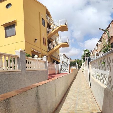 Apartmán La Rosaleda Torrevieja Exteriér fotografie