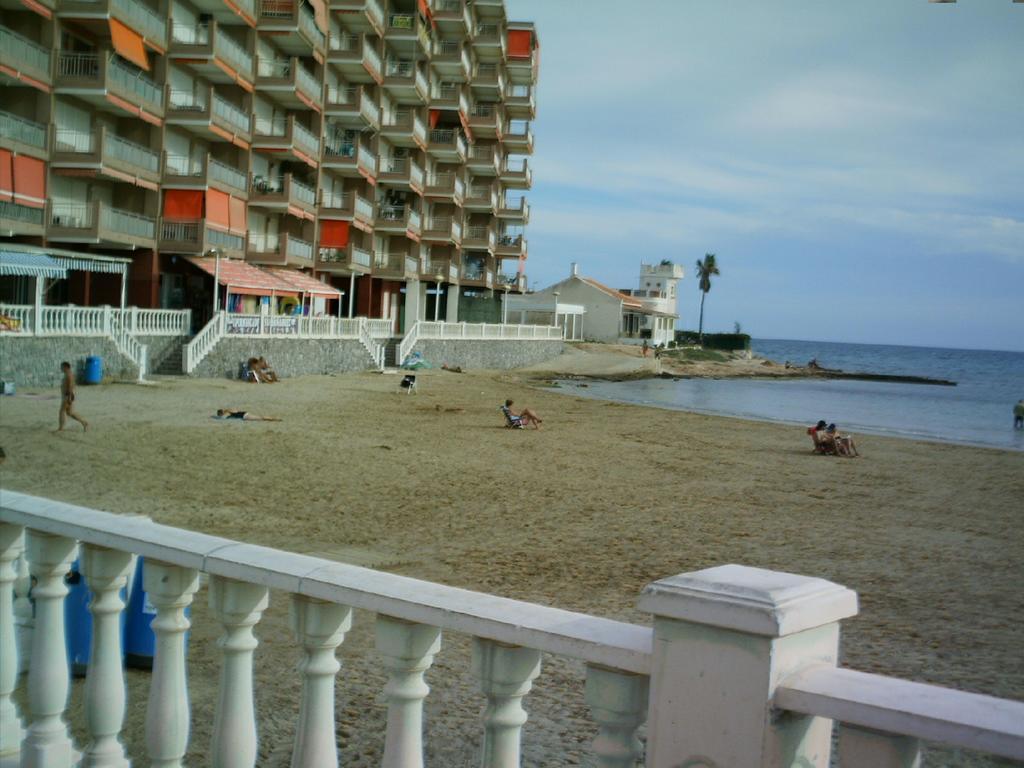 Apartmán La Rosaleda Torrevieja Exteriér fotografie