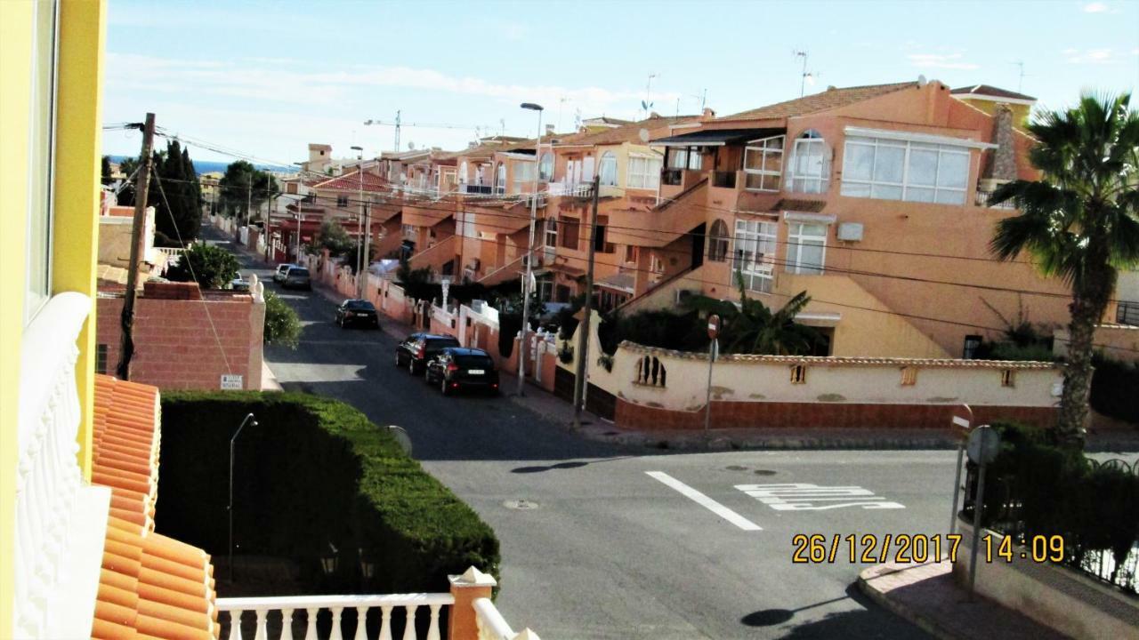 Apartmán La Rosaleda Torrevieja Exteriér fotografie